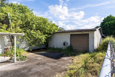 Maximize your visibility with this prime commercial opportunity - photo 5