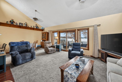 BEAUTIFUL VIEWS & INVITING HOME! - photo 10