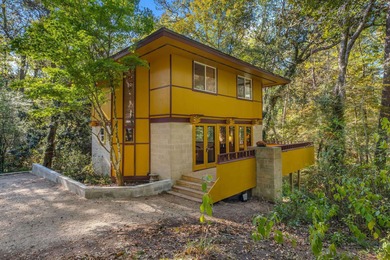 Lake Jackson - Leon County Home For Sale in Tallahassee Florida