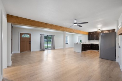 Completely remodeled and move in ready! This 3 bedroom, 2 - photo 11