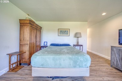 Built in 2021 by a reputable local contractor, this - photo 19