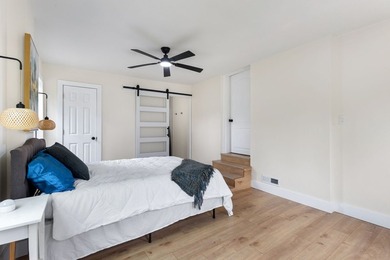 Completely remodeled and move in ready! This 3 bedroom, 2 - photo 29