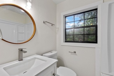 Completely remodeled and move in ready! This 3 bedroom, 2 - photo 36