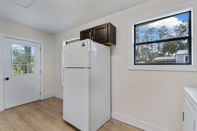 Completely remodeled and move in ready! This 3 bedroom, 2 - photo 40