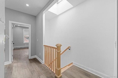 Space, style & modern luxury come together at 651 Saint Lawrence - photo 7
