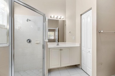 Enjoy privacy and comfort in this 3BR/2BA home with a 2-car - photo 13