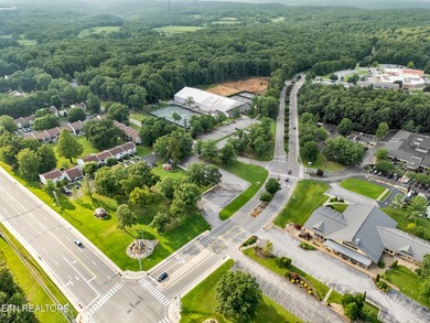 Discover the perfect blend of comfort, style, and resort living - photo 26
