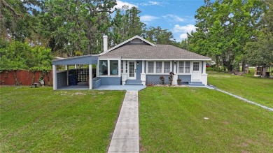 Lake Home Sale Pending in Land O Lakes, Florida