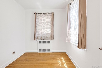 Welcome to The Grover Cleveland. A spacious and sun-filled - photo 17