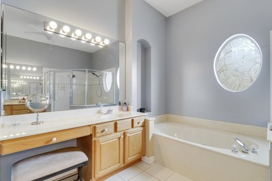 Motivated seller!! Welcome to Hamilton Bay living! This charming - photo 20