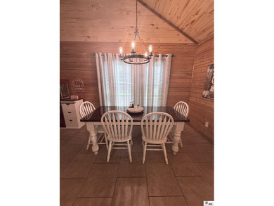 Welcome to the Lake Life. Plenty of room and privacy for you and - photo 15