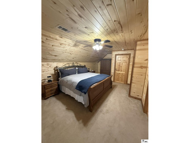 Welcome to the Lake Life. Plenty of room and privacy for you and - photo 28