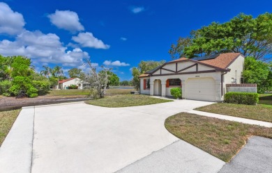 Lake Home For Sale in Port Saint Lucie, Florida