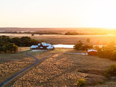 (private lake, pond, creek) Home For Sale in Duncan Oklahoma