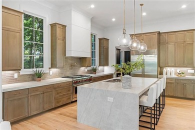 Experience architectural excellence and thoughtfully designed - photo 5