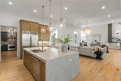 Experience architectural excellence and thoughtfully designed - photo 7