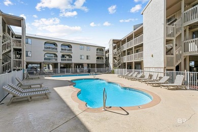 Welcome to this beautiful 2 bedroom, 2 bathroom condo in Gulf - photo 4