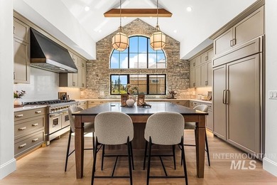 A stunning custom home in the esteemed Terra View community, set - photo 4