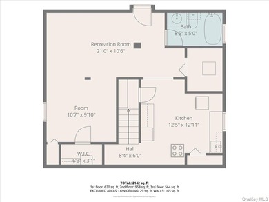 Expanded and rear-dormered Cape featuring 5 spacious bedrooms, 3 - photo 18