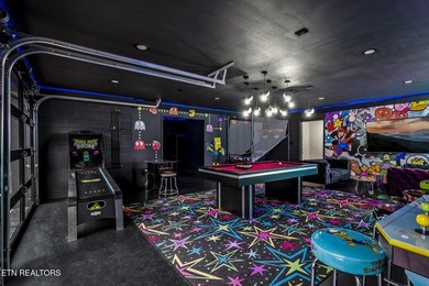 One of the Smoky Mountains' premier luxury short-term rental - photo 26