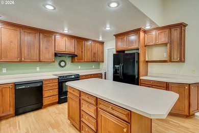 Enjoy sweeping Lewis River and valley views from this serene 2 - photo 7