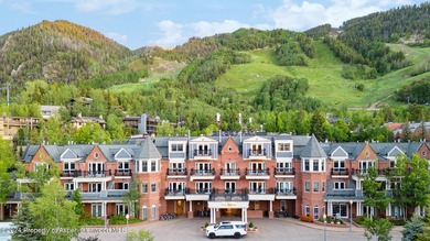 Unit 45 is a large penthouse luxury condo with views to Aspen - photo 1