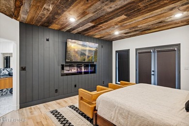 One of the Smoky Mountains' premier luxury short-term rental - photo 31