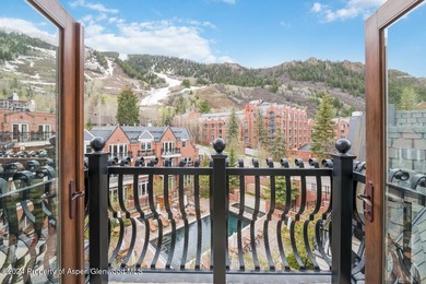 Unit 45 is a large penthouse luxury condo with views to Aspen - photo 2