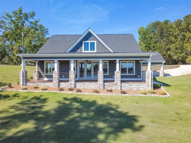 Lake Home For Sale in Iva, South Carolina