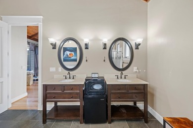 Perched atop 45 acres of Launiupoko's most coveted slopes, this - photo 42
