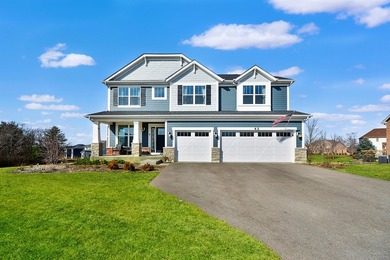 (private lake, pond, creek) Home For Sale in Hawthorn Woods Illinois