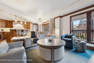 2024 renovations completed (including new decor, furniture - photo 2