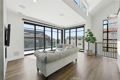 Welcome to 316 8th Street-a beautifully remodeled coastal - photo 9