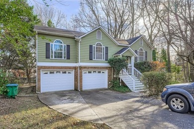 (private lake, pond, creek) Home For Sale in Duluth Georgia