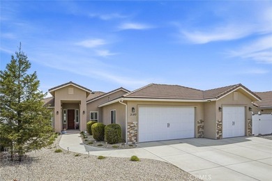Single-level living, panoramic hill views, privacy, and - photo 3