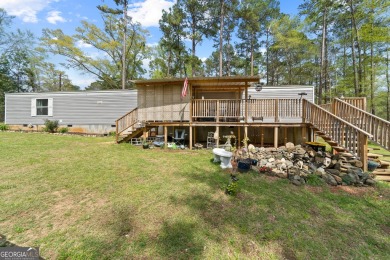 Lake Home For Sale in Eatonton, Georgia