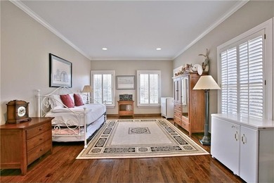 Beautiful home in exclusive Mira Vista! Stately - photo 13