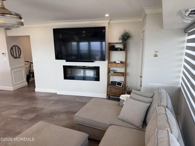 Rare opportunity to own this gorgeous oceanfront/ocean view - photo 16