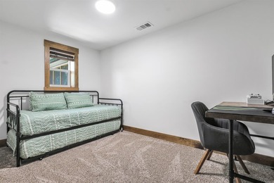 This completely remodeled 4 bedroom 2 bath, fully furnished home - photo 22