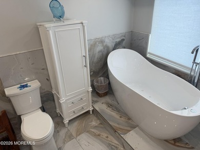 Rare opportunity to own this gorgeous oceanfront/ocean view - photo 29
