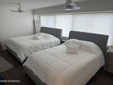 Rare opportunity to own this gorgeous oceanfront/ocean view - photo 31