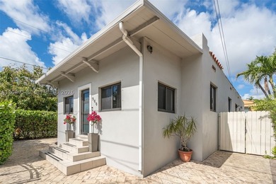 Real freedom doesn't come with a board. In West Brickell - steps - photo 33