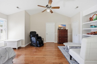Saltwater pool, golf-course frontage, and oak hardwoods - photo 35