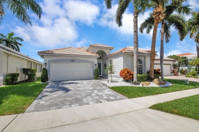 Lake Home For Sale in Delray Beach, Florida