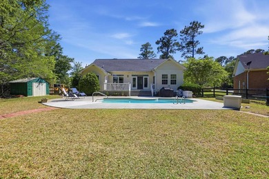 Saltwater pool, golf-course frontage, and oak hardwoods - photo 47