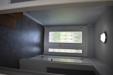 Well cared for, vinyl sided Lakefront home with 94' of frontage - photo 10