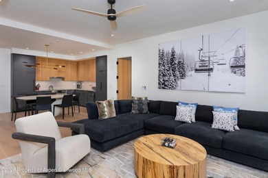 Electric Pass Lodge Residence 503, a pristine 2-bed/2-bath condo - photo 2