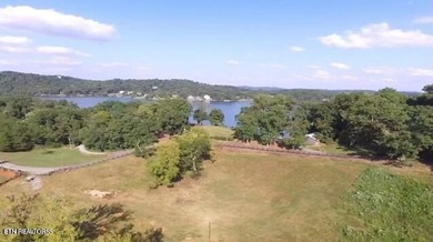 Fort Loudoun Lake Acreage For Sale in Louisville Tennessee