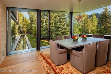 A rare offering on Red Mountain, combining luxury contemporary - photo 10