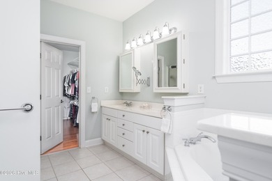 Beautiful brick home tucked away on a private cul-de-sac lot in - photo 15